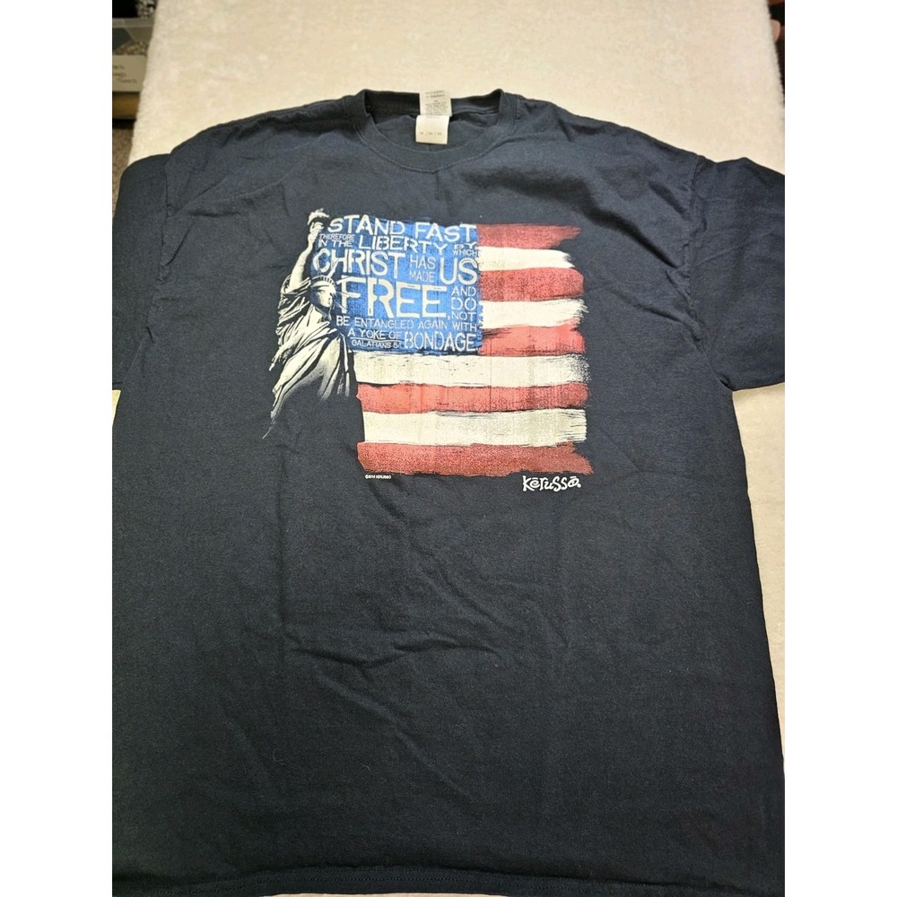 Kerusso Christian XL Tshirt Galatians 5:1 United States Flag Statue Of‎ Liberty